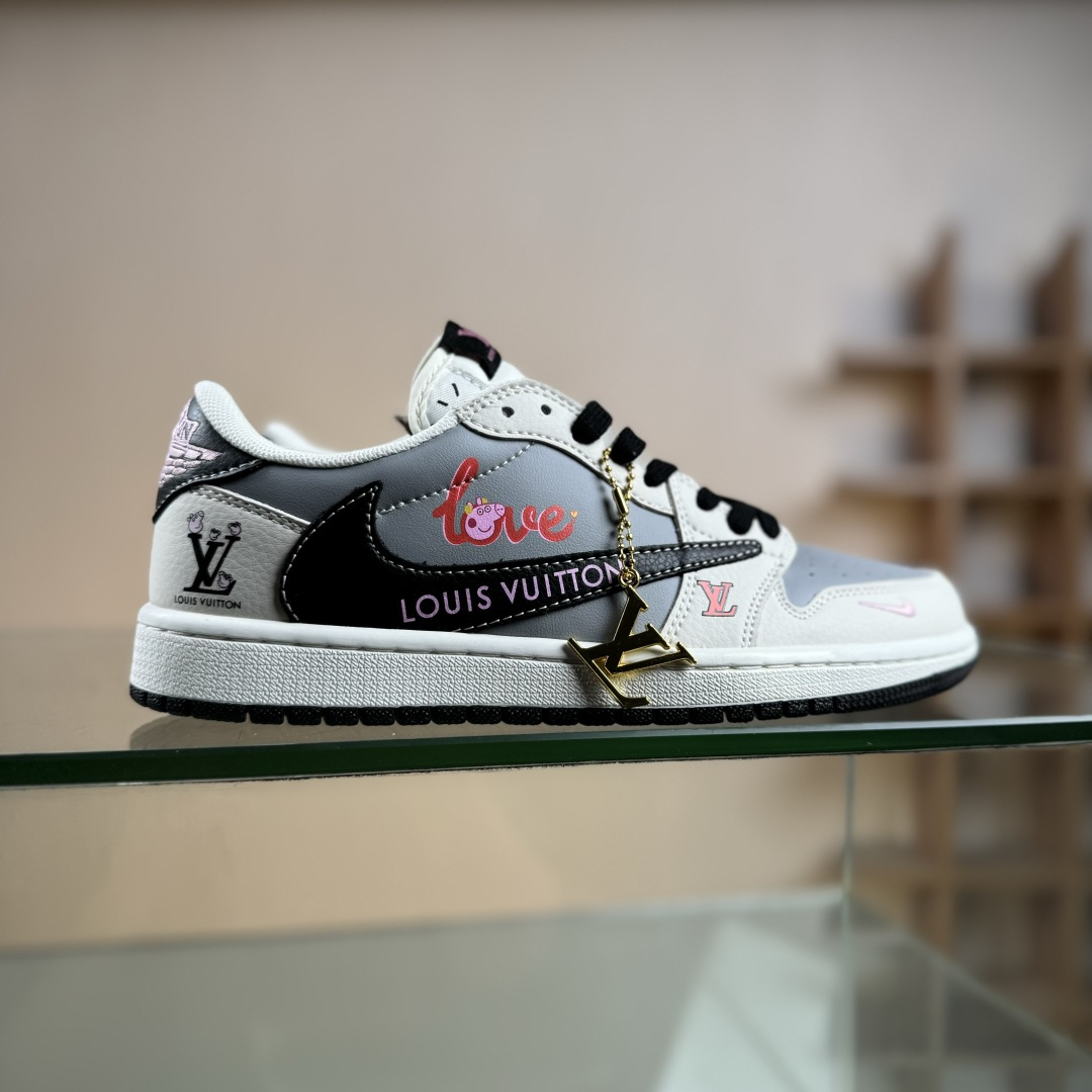 Nike Air Jordan 1 x Travis Scott AJ1倒勾 乔一倒钩 ‘DIY’定制 耐克 低帮文化篮球鞋 DZ2688-005