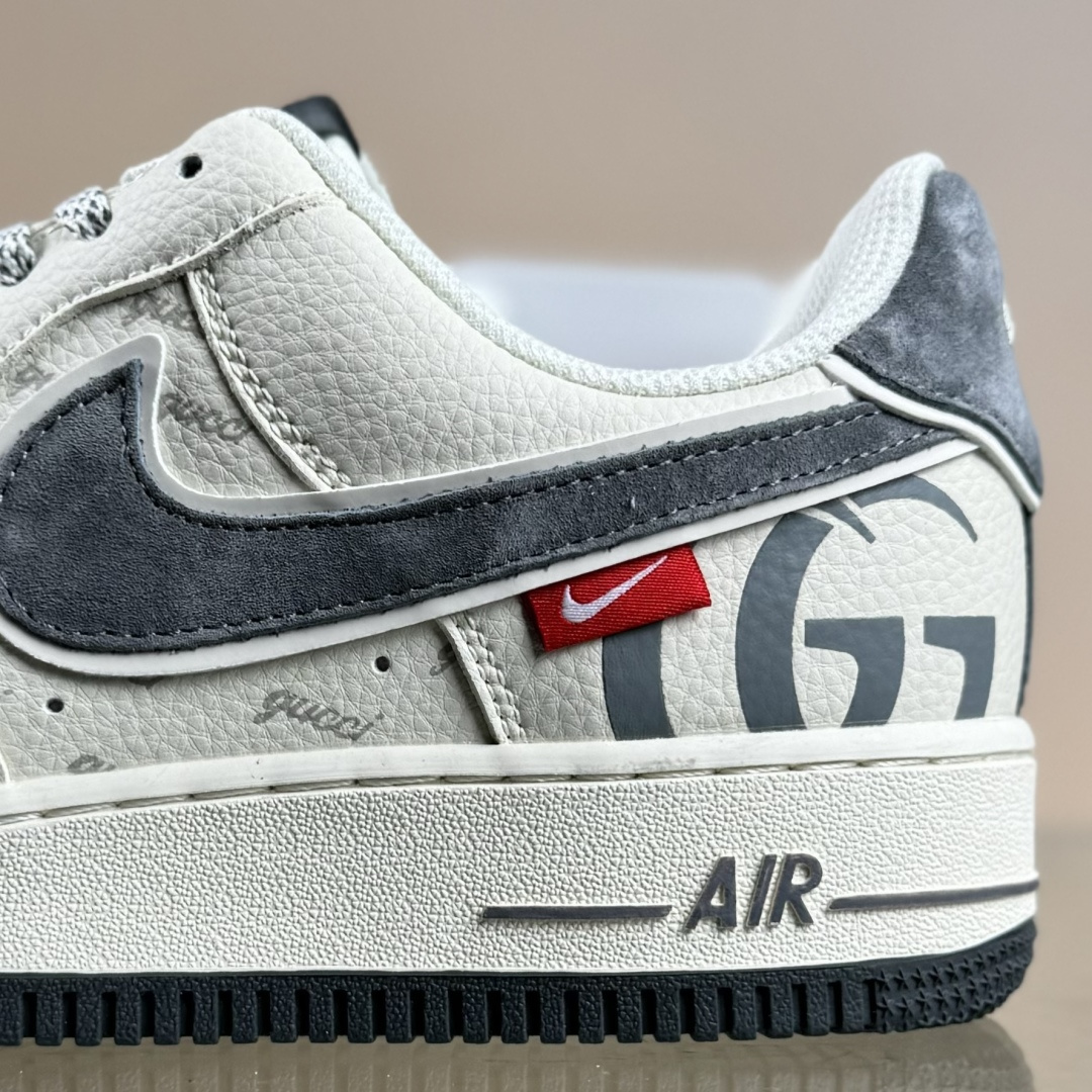 260 Nike Air Force 1'07 Low 古驰联名 米灰猪八革 空军一号低帮休闲板鞋 XL1982-330-Chinese UA Cheap High Quatity Brand Clothes Bags handbags Sneakers wholesale wholesaler seller from China Factory suppliers Fashion Clothing Shoes best Quality Beautiful Price 260 Nike Air Force 1'07 Low 古驰联名 米灰猪八革 空军一号低帮休闲板鞋 XL1982-330