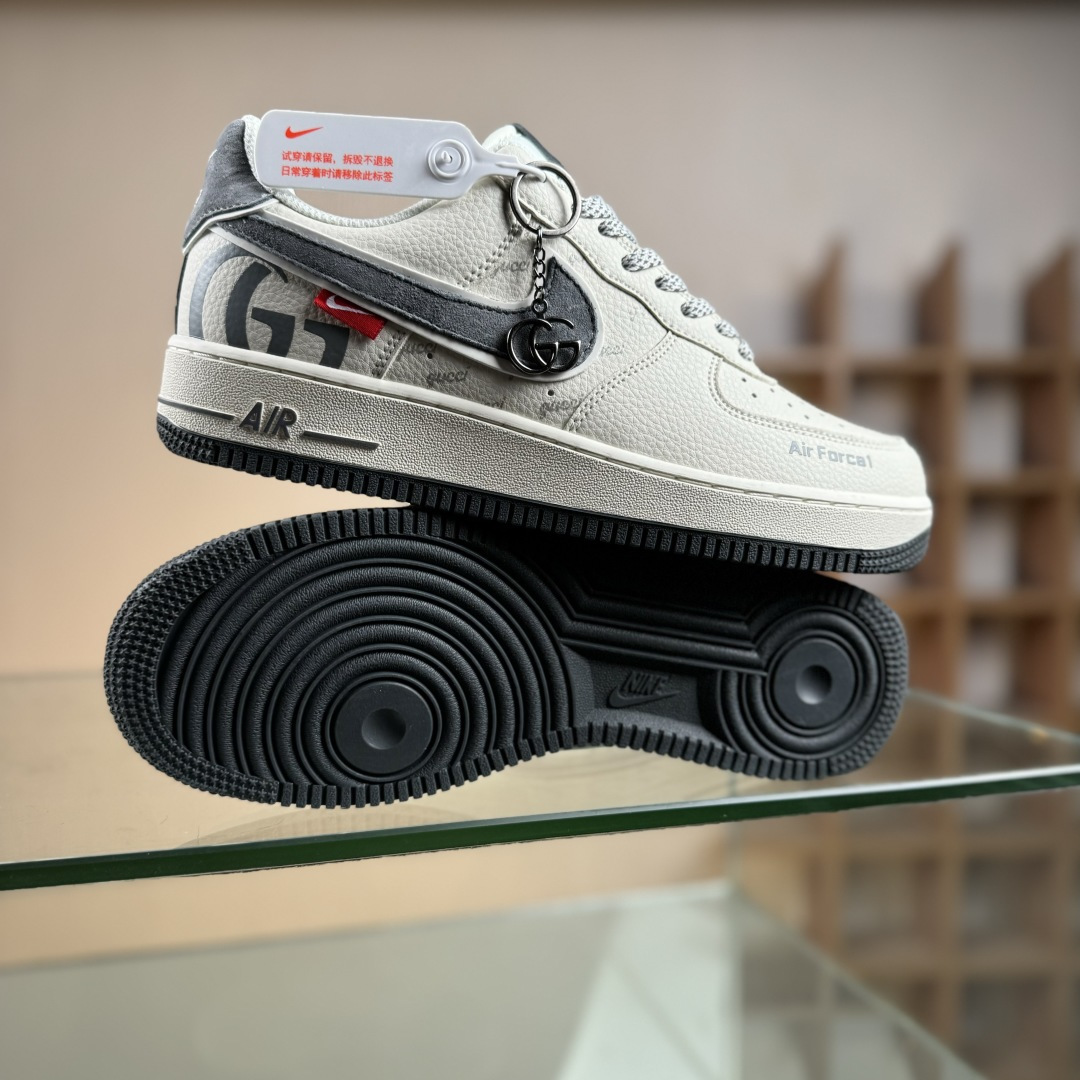 260 Nike Air Force 1'07 Low 古驰联名 米灰猪八革 空军一号低帮休闲板鞋 XL1982-330-Chinese UA Cheap High Quatity Brand Clothes Bags handbags Sneakers wholesale wholesaler seller from China Factory suppliers Fashion Clothing Shoes best Quality Beautiful Price 260 Nike Air Force 1'07 Low 古驰联名 米灰猪八革 空军一号低帮休闲板鞋 XL1982-330