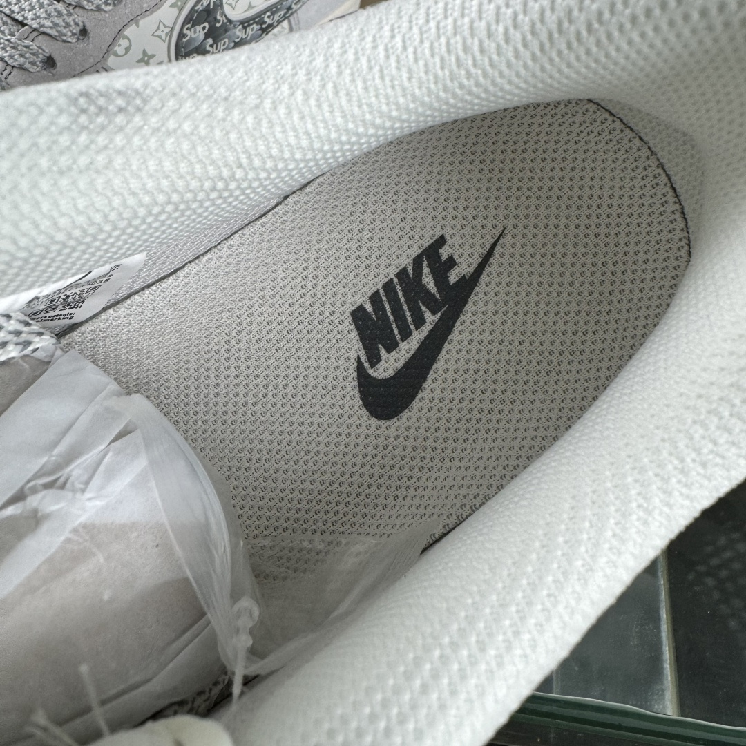 260 Nike Air Force 1'07 Low 联名款 浅灰色磨砂 空军一号低帮休闲板鞋 CX5050-Y48-Chinese UA Cheap High Quatity Brand Clothes Bags handbags Sneakers wholesale wholesaler seller from China Factory suppliers Fashion Clothing Shoes best Quality Beautiful Price 260 Nike Air Force 1'07 Low 联名款 浅灰色磨砂 空军一号低帮休闲板鞋 CX5050-Y48