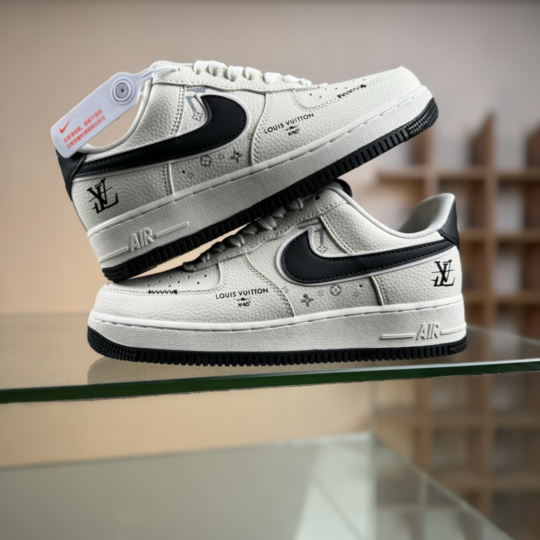 Nike Air Force 1'07 Low 联名 车线米黑勾 空军一号低帮休闲板鞋 LD1999-001 Nike Air Force 1'07 Low 联名 车线米黑勾 空军一号低帮休闲板鞋 LD1999-001