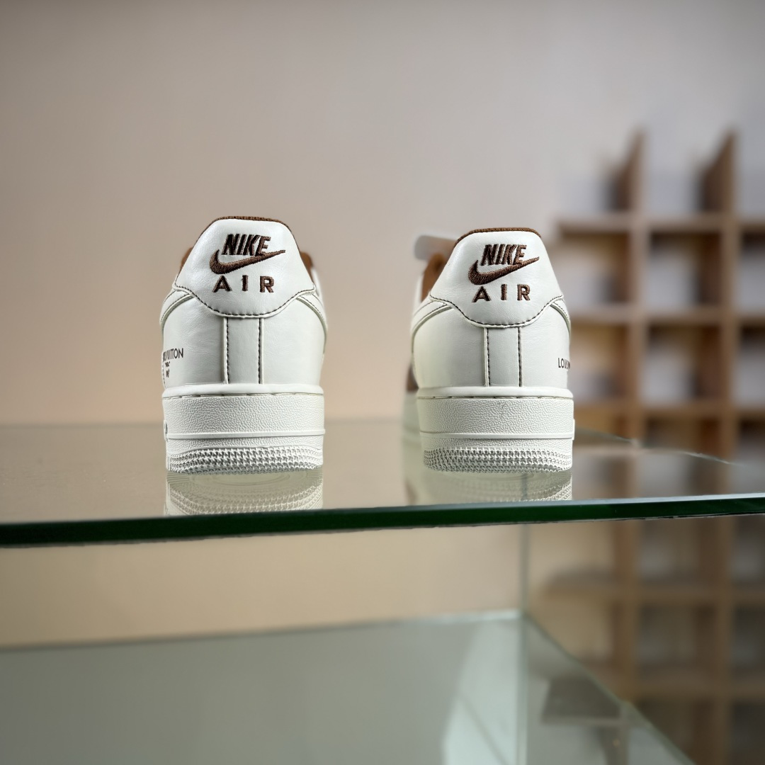 Nike Air Force 1'07 Low 联名 奶白咖棕 空军一号低帮休闲板鞋 IH1817-800