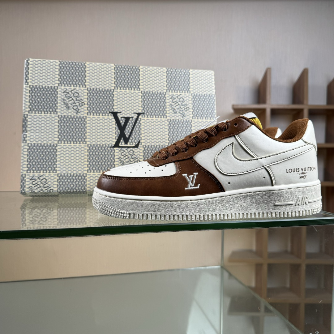 Nike Air Force 1'07 Low 联名 奶白咖棕 空军一号低帮休闲板鞋 IH1817-800