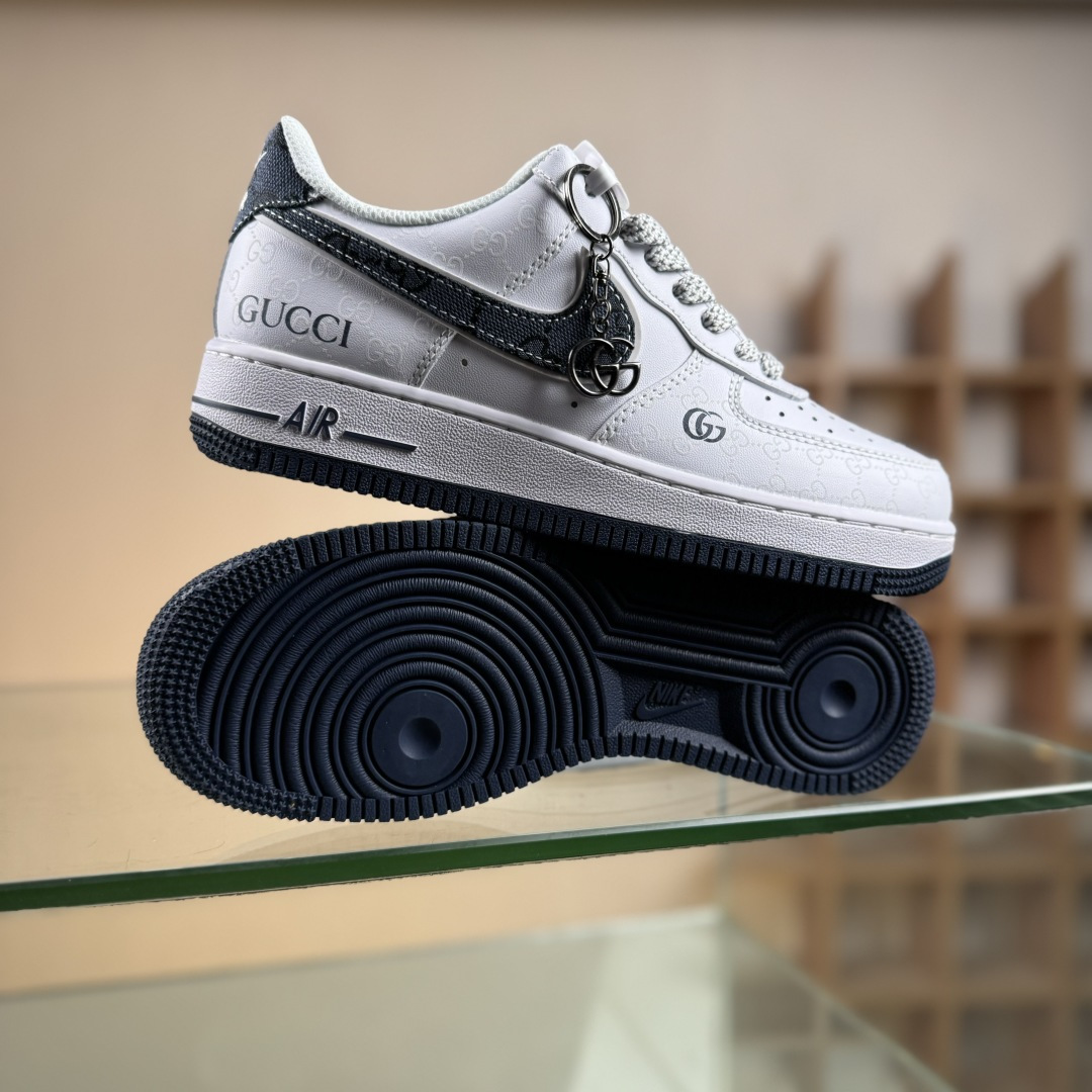 Nike Air Force 1'07 Low 古驰联名 牛仔蓝印花 空军一号低帮休闲板鞋 XX3168-196 Nike Air Force 1'07 Low 古驰联名 牛仔蓝印花 空军一号低帮休闲板鞋 XX3168-196