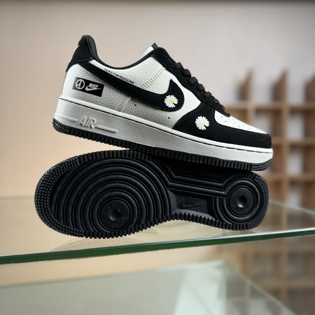 Nike Air Force 1'07 Low 权志龙联名 雏菊米黑勾 空军一号低帮休闲板鞋 LD1999-002