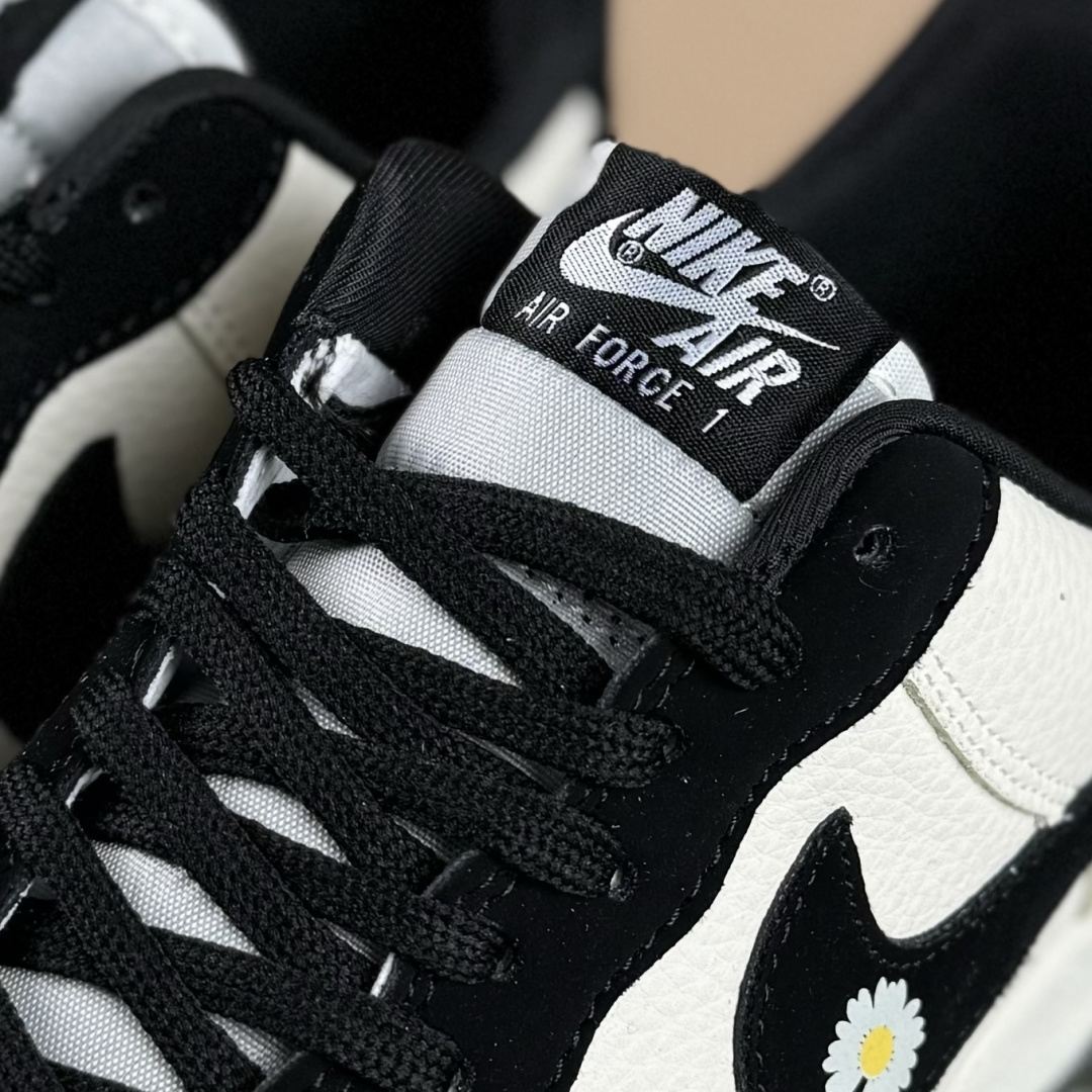 Nike Air Force 1'07 Low 权志龙联名 雏菊米黑勾 空军一号低帮休闲板鞋 LD1999-002