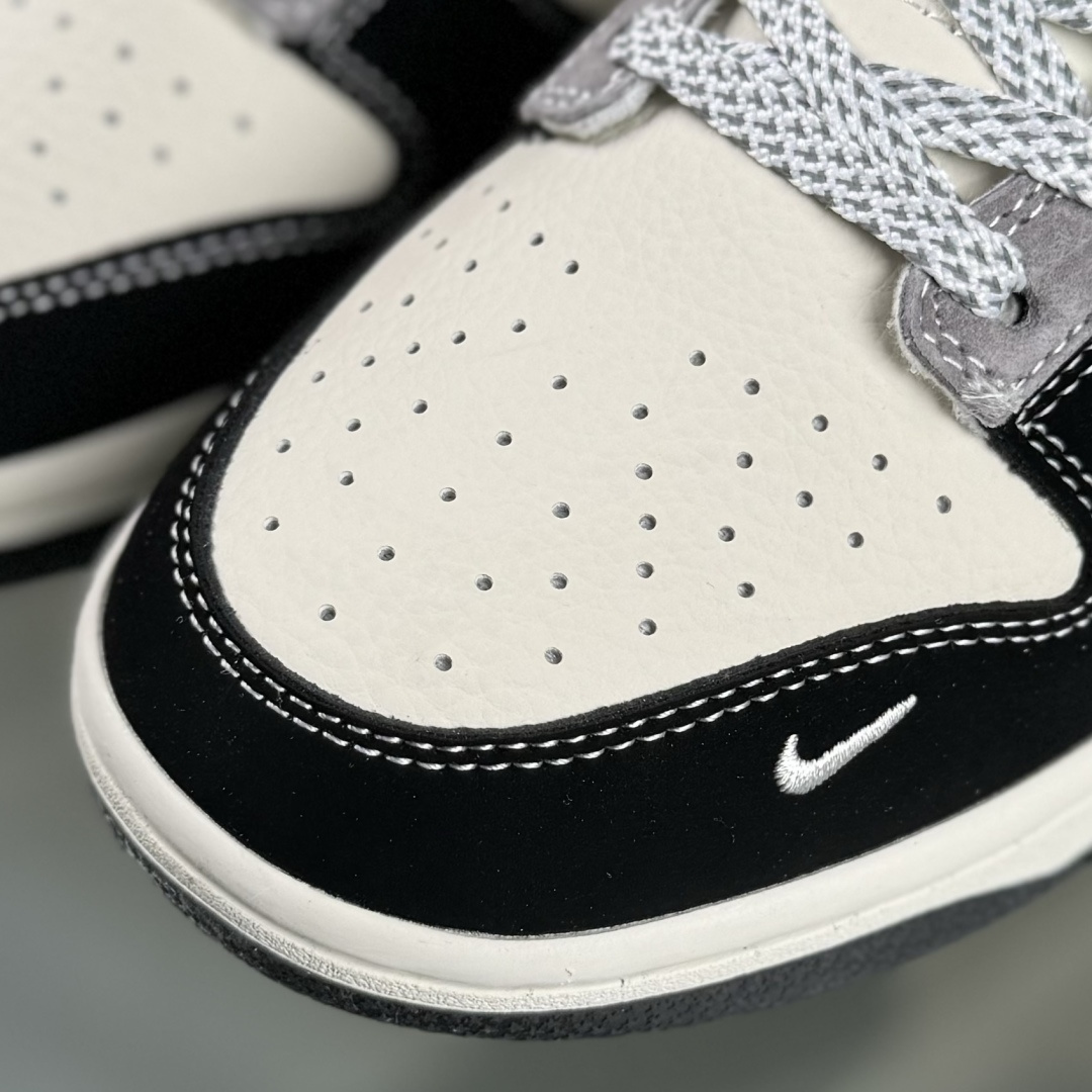 280 Nike SB Dunk Low“ 北面联名—黑灰猪八革” 周年高端定制 低帮休闲板鞋 DN3168-010