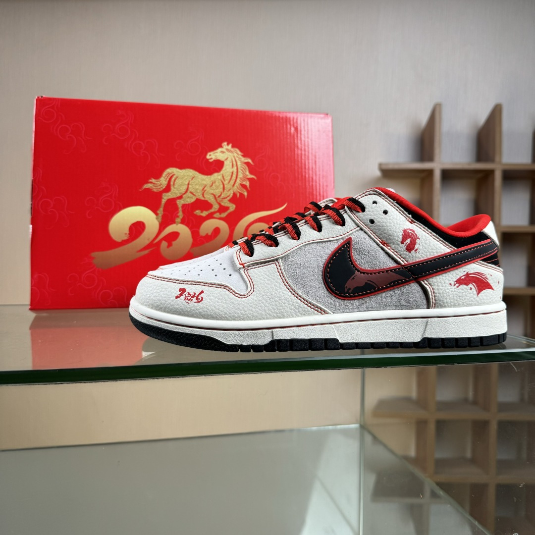 Nike SB Dunk Low 马年限定 高端定制 低帮休闲板鞋 DG1988-013