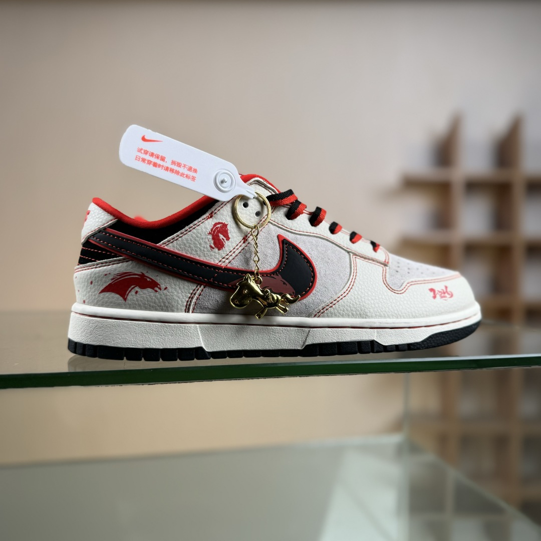 Nike SB Dunk Low 马年限定 高端定制 低帮休闲板鞋 DG1988-013
