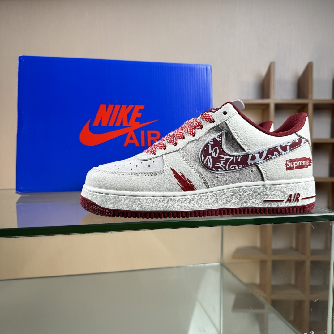 Nike Air Force 1'07 Low 联名 印花红勾 空军低帮休闲板鞋 SY1388-019 Nike Air Force 1'07 Low 联名 印花红勾 空军低帮休闲板鞋 SY1388-019