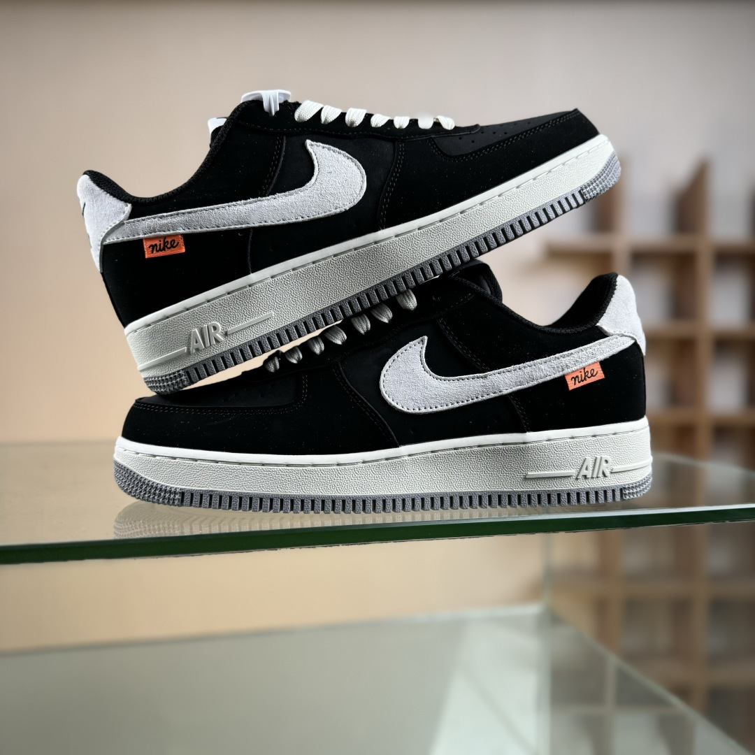 NIke Air Force 1 '07 Low 墨黑灰白 空军一号低帮 运动鞋 休闲鞋 FQ3544-001 NIke Air Force 1 '07 Low 墨黑灰白 空军一号低帮 运动鞋 休闲鞋 FQ3544-001