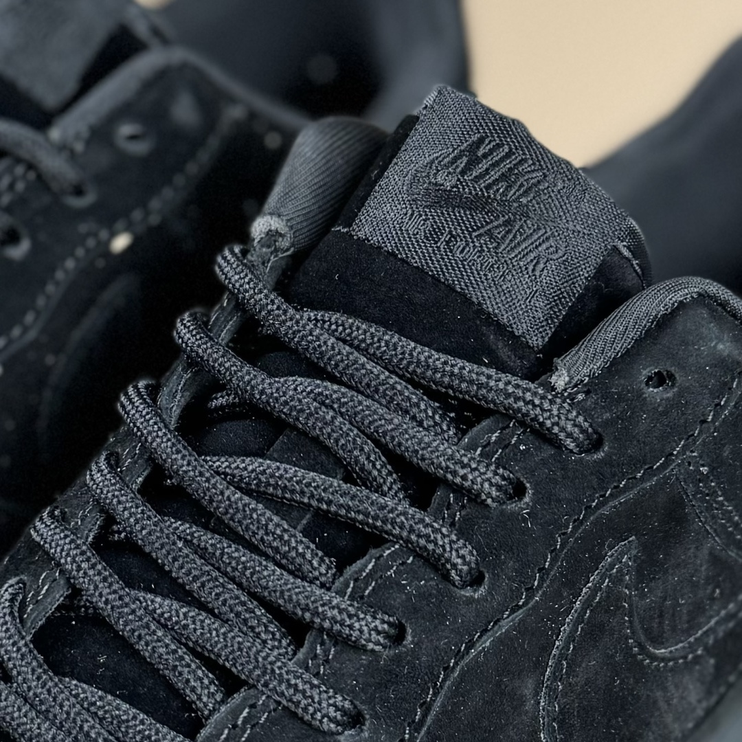 Nike Air Force 1'07 Low Supreme联名 全猪八 空军一号低帮休闲板鞋 DF0188-119 Nike Air Force 1'07 Low Supreme联名 全猪八 空军一号低帮休闲板鞋 DF0188-119