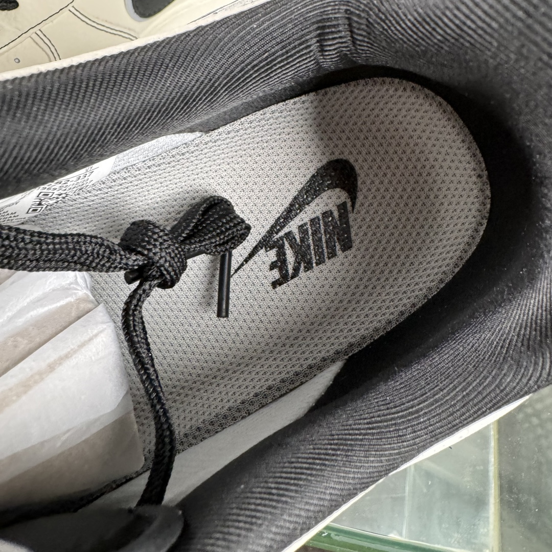 260 NIke Air Force 1 '07 Low “Supreme联名-经典黑”空军一号 低帮 运动鞋 DD1982-337-Chinese UA Cheap High Quatity Brand Clothes Bags handbags Sneakers wholesale wholesaler seller from China Factory suppliers Fashion Clothing Shoes best Quality Beautiful Price 260 NIke Air Force 1 '07 Low “Supreme联名-经典黑”空军一号 低帮 运动鞋 DD1982-337