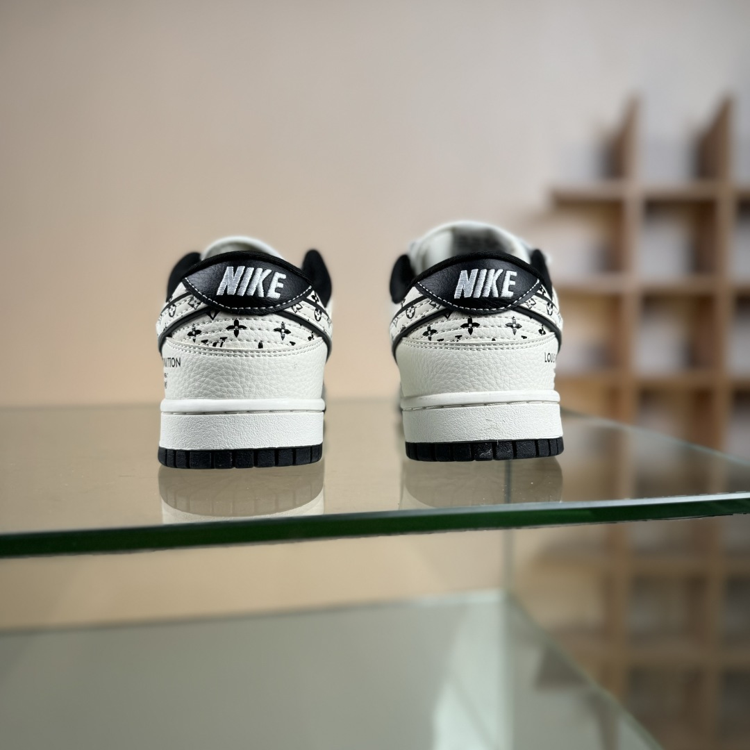 Nike SB Dunk Low“ LV联名—米黑印花” 周年高端定制 低帮休闲板鞋 MN1688-101 Nike SB Dunk Low“ LV联名—米黑印花” 周年高端定制 低帮休闲板鞋 MN1688-101
