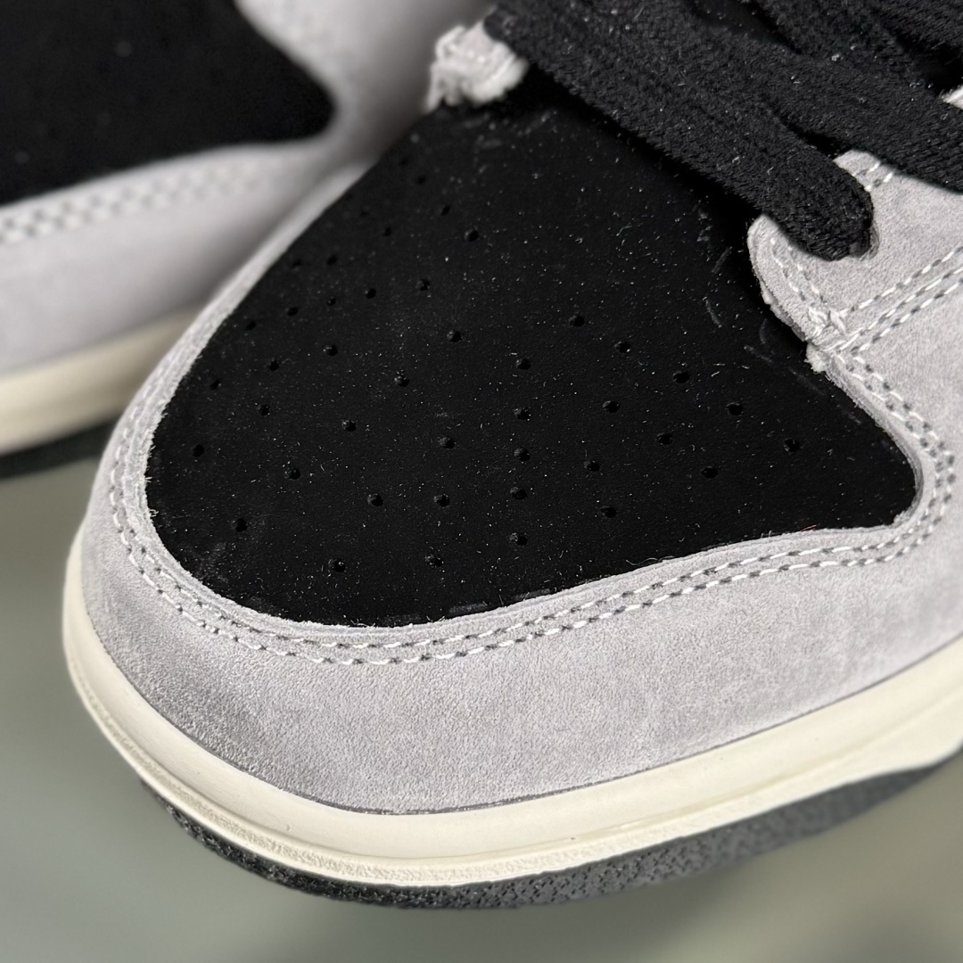 Nike SB Dunk Low“ 迪奥联名—米灰黑猪八革” 周年高端定制 低帮休闲板鞋 DN3168-021