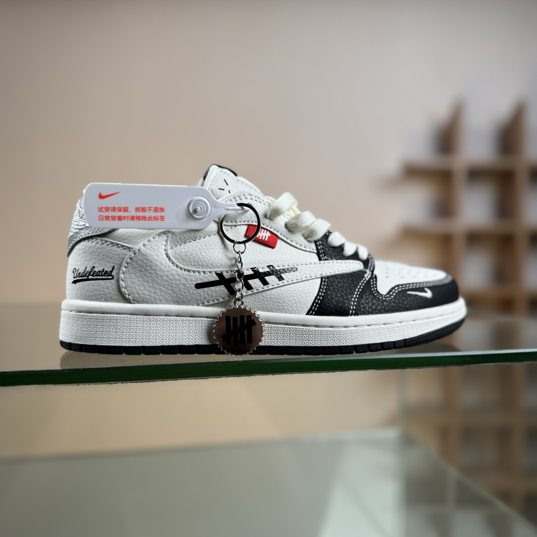 Air Jordan Low AJ1 乔1UN联名 米黑灰拼接 高端定制 低帮复古篮球鞋 JW1188-169 Air Jordan Low AJ1 乔1UN联名 米黑灰拼接 高端定制 低帮复古篮球鞋 JW1188-169