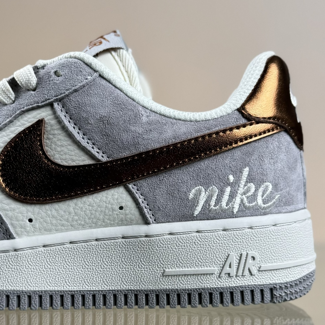 NIke Air Force 1 '07 Low 奶白灰金 空军一号低帮 运动鞋 休闲鞋 DV5477-007 NIke Air Force 1 '07 Low 奶白灰金 空军一号低帮 运动鞋 休闲鞋 DV5477-007