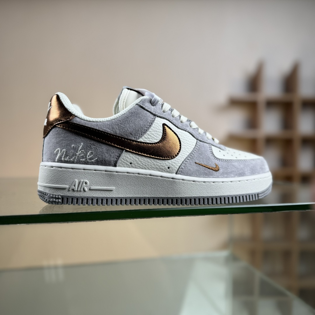 NIke Air Force 1 ’07 Low 奶白灰金 空军一号低帮 运动鞋 休闲鞋 DV5477-007 NIke Air Force 1 ’07 Low 奶白灰金 空军一号低帮 运动鞋 休闲鞋 DV5477-007