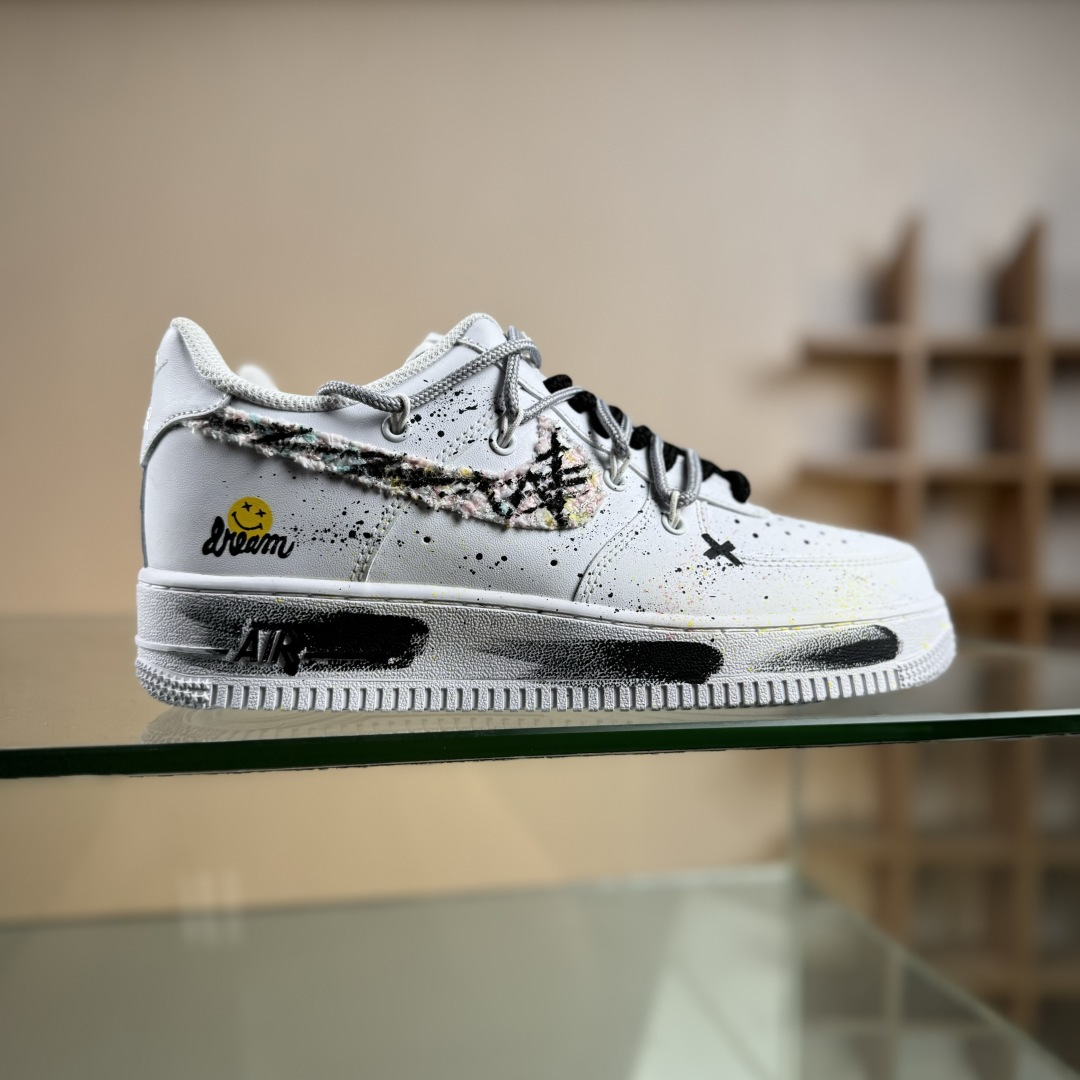 Air Force 1’07 Low 野涂日记 空军一号低帮休闲板鞋 DH1999-334 Air Force 1’07 Low 野涂日记 空军一号低帮休闲板鞋 DH1999-334