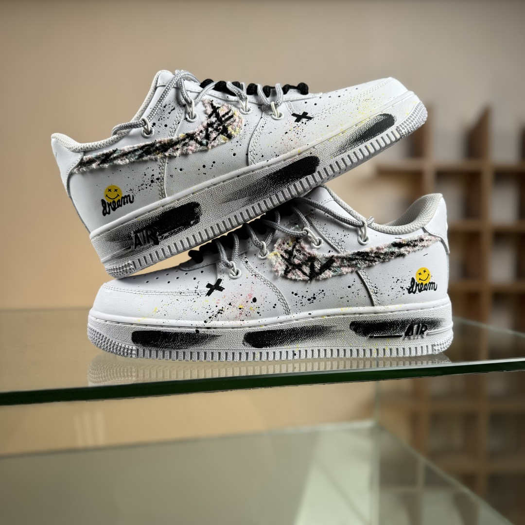 Air Force 1'07 Low 野涂日记 空军一号低帮休闲板鞋 DH1999-334 Air Force 1'07 Low 野涂日记 空军一号低帮休闲板鞋 DH1999-334