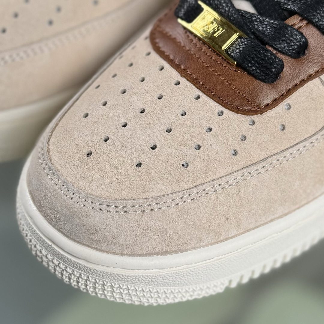 NIke Air Force 1 '07 Low “LV联名--奶茶焦糖” 空军一号低帮 运动鞋 休闲鞋 FQ3546-100 NIke Air Force 1 '07 Low “LV联名--奶茶焦糖” 空军一号低帮 运动鞋 休闲鞋 FQ3546-100