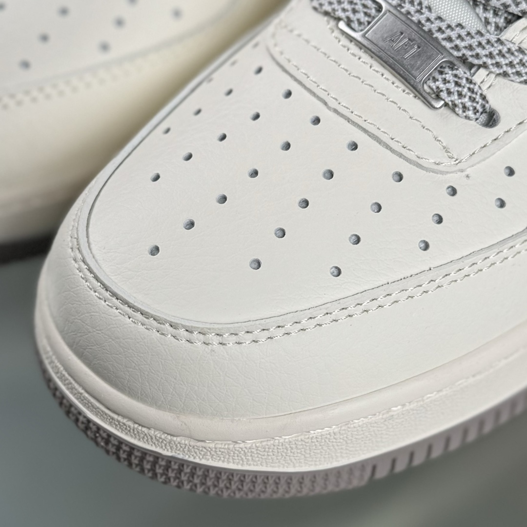 260 NIke Air Force 1 '07 Low “LV联名-米灰牛仔勾”空军一号 低帮 运动鞋 休闲鞋 SM6668-128-Chinese UA Cheap High Quatity Brand Clothes Bags handbags Sneakers wholesale wholesaler seller from China Factory suppliers Fashion Clothing Shoes best Quality Beautiful Price 260 NIke Air Force 1 '07 Low “LV联名-米灰牛仔勾”空军一号 低帮 运动鞋 休闲鞋 SM6668-128