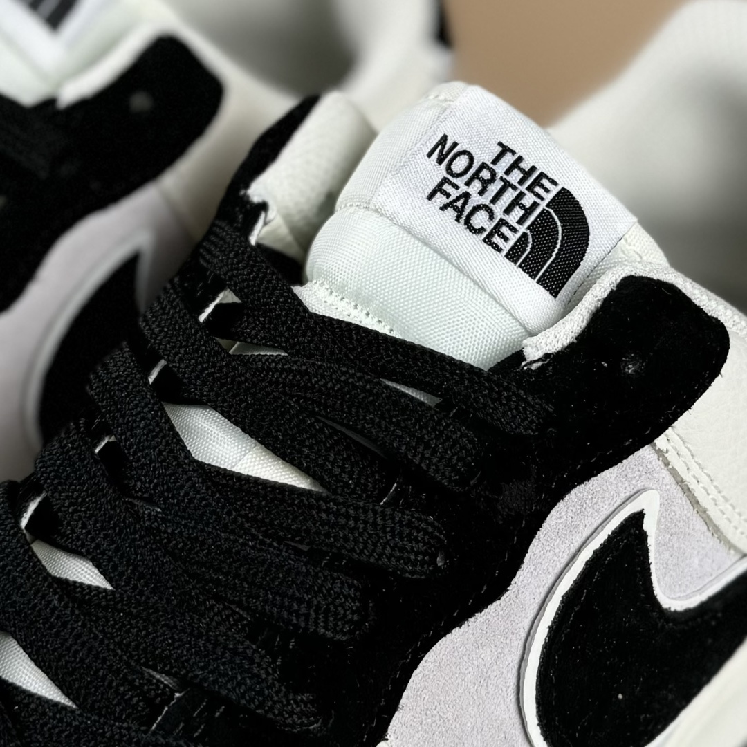 NIke Air Force 1 '07 Low “北面联名-经典黑”空军一号 低帮 运动鞋 XL1982-332 NIke Air Force 1 '07 Low “北面联名-经典黑”空军一号 低帮 运动鞋 XL1982-332