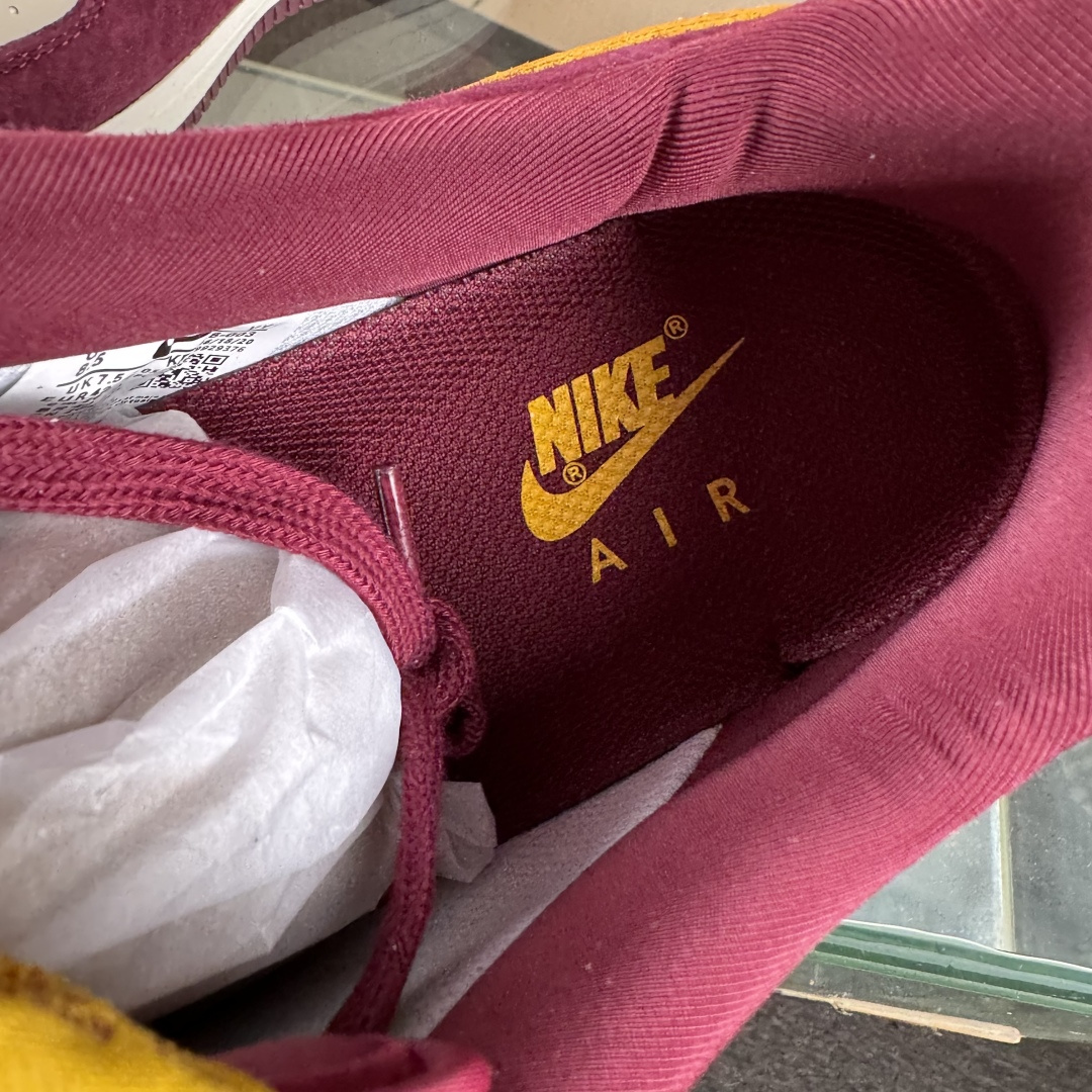 Nike Air Force 1 '07 Low “马年限定联名------ 酒红金钩” 高端定制 低帮休闲板鞋 KD1688-003 Nike Air Force 1 '07 Low “马年限定联名------ 酒红金钩” 高端定制 低帮休闲板鞋 KD1688-003