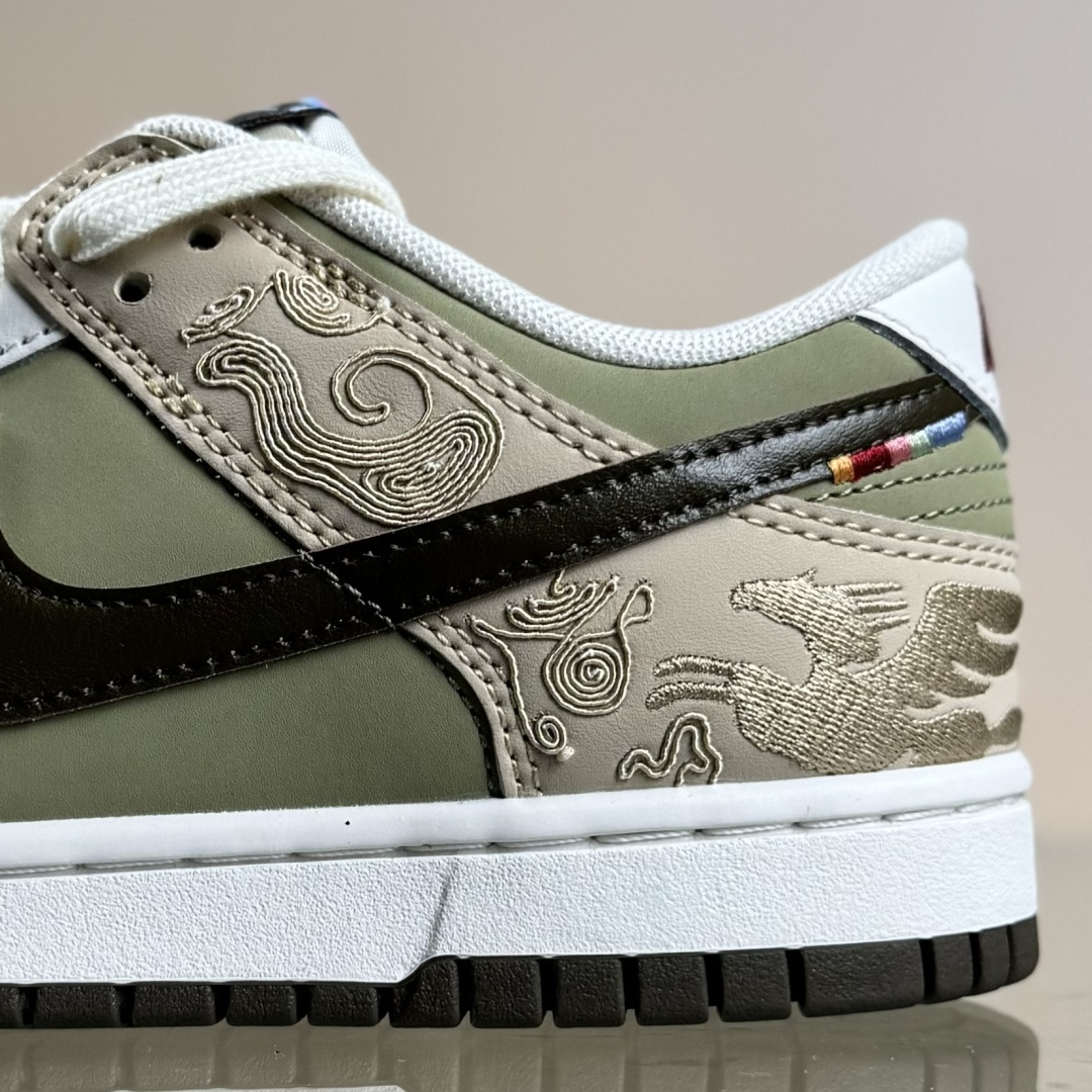 Nike Dunk Pegasus Pack CNY 马年限定 防滑耐磨 耐克 舒适百搭 低帮板鞋 IQ1118-220 Nike Dunk Pegasus Pack CNY 马年限定 防滑耐磨 耐克 舒适百搭 低帮板鞋 IQ1118-220