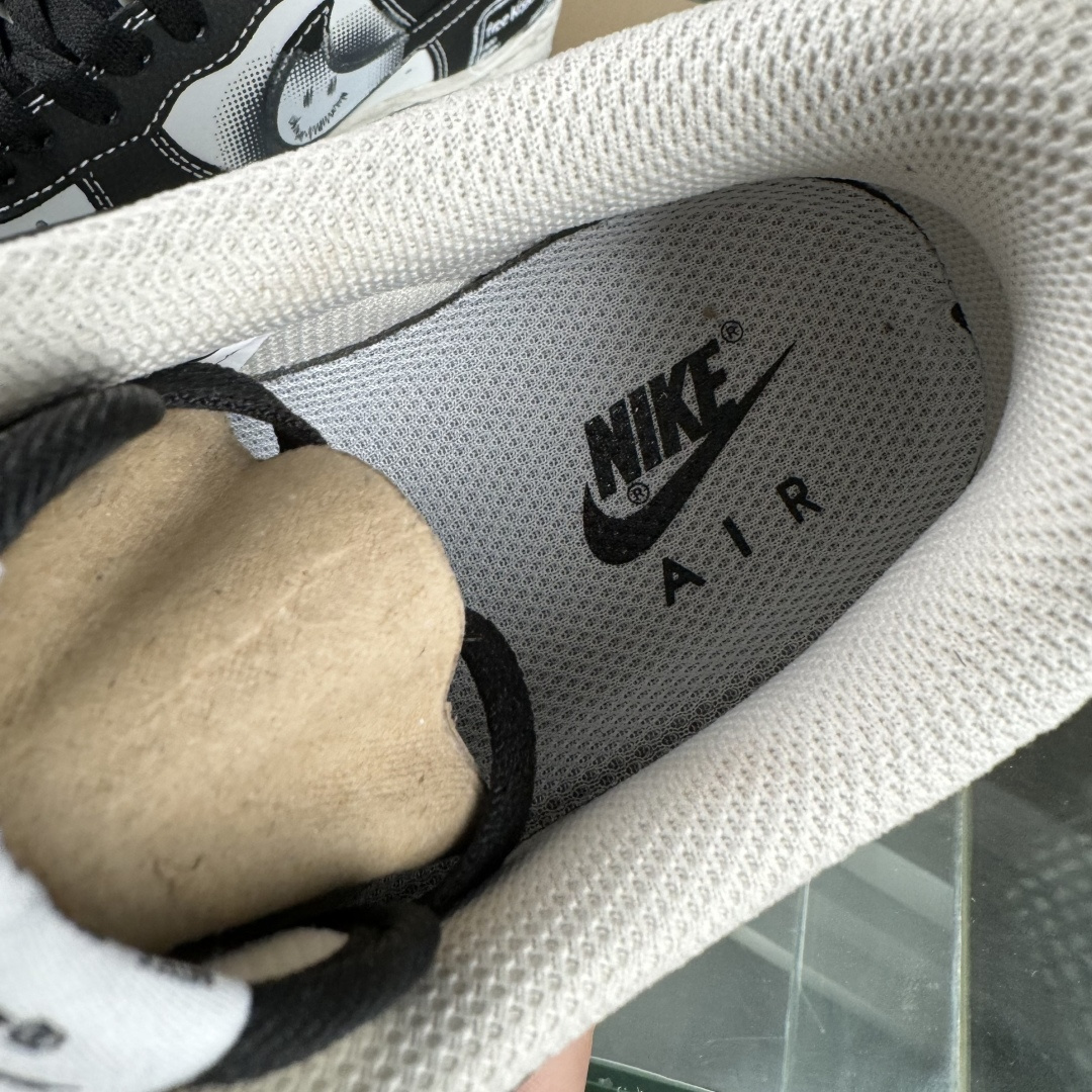 手绘涂鸦“涂鸦心跳”Nike Air Force 1 “Graffiti Heartbeat”空军一号定制板鞋 DB3301-808 手绘涂鸦“涂鸦心跳”Nike Air Force 1 “Graffiti Heartbeat”空军一号定制板鞋 DB3301-808