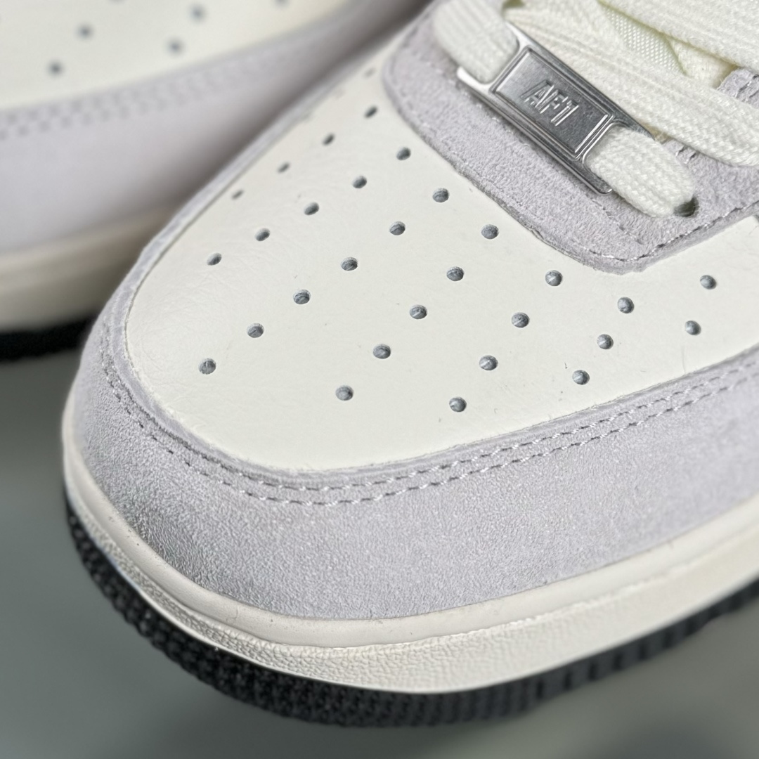 NIke Air Force 1 '07 Low “NIKE-米黑猪八革”空军一号 低帮 运动鞋 JP8028-068 NIke Air Force 1 '07 Low “NIKE-米黑猪八革”空军一号 低帮 运动鞋 JP8028-068