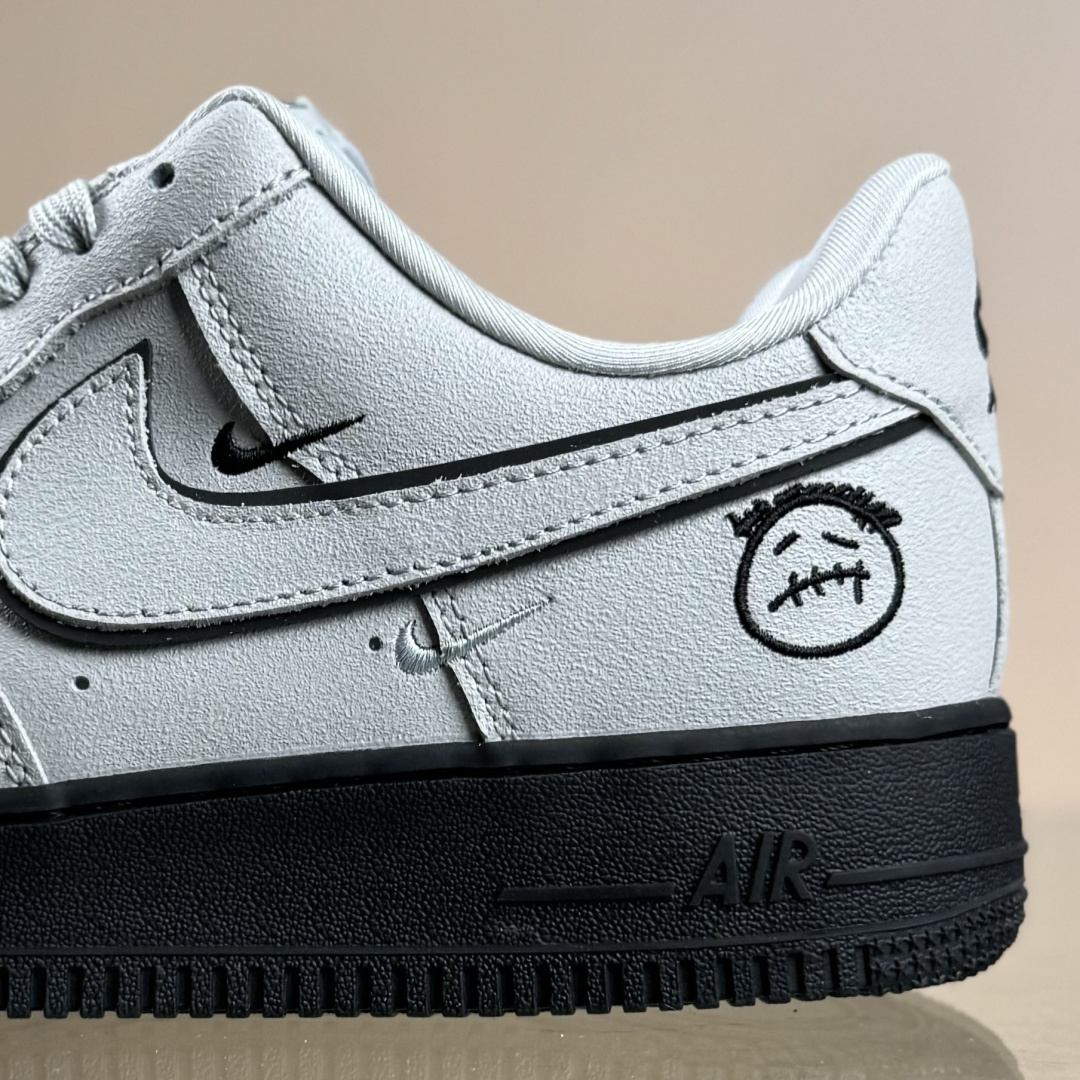 Nike Air Force 1'07 Low 冷调灰勾 空军一号低帮休闲板鞋 XL1979-128 Nike Air Force 1'07 Low 冷调灰勾 空军一号低帮休闲板鞋 XL1979-128