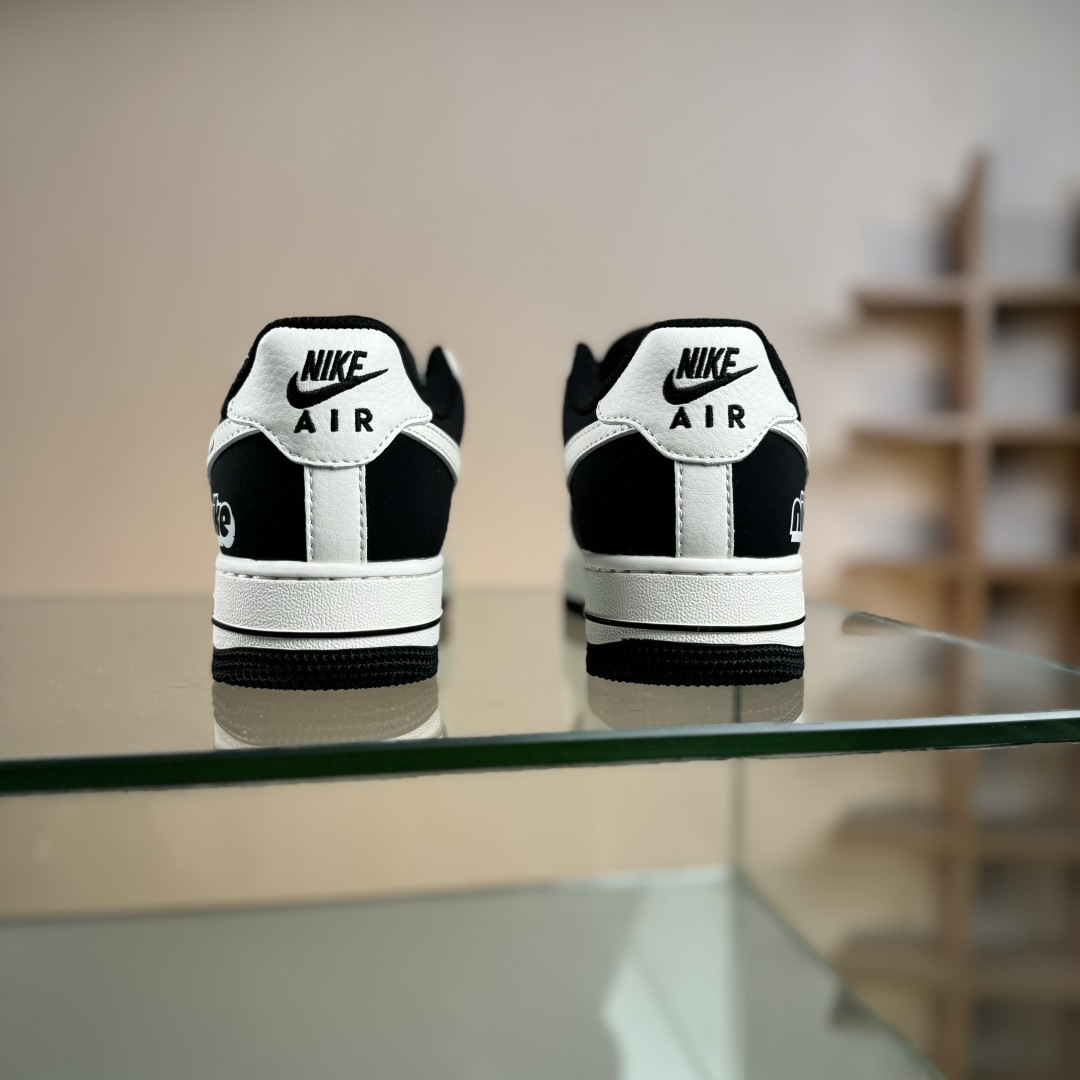 Nike Air Force 1 '07 Low “Nike联名------ 白黑涂鸦” 高端定制 低帮休闲板鞋 XD9314-613