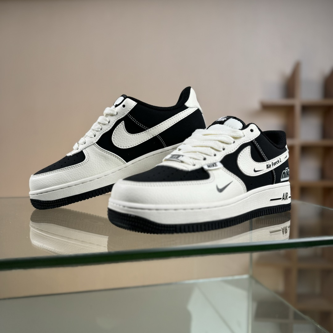 Nike Air Force 1 '07 Low “Nike联名------ 白黑涂鸦” 高端定制 低帮休闲板鞋 XD9314-613