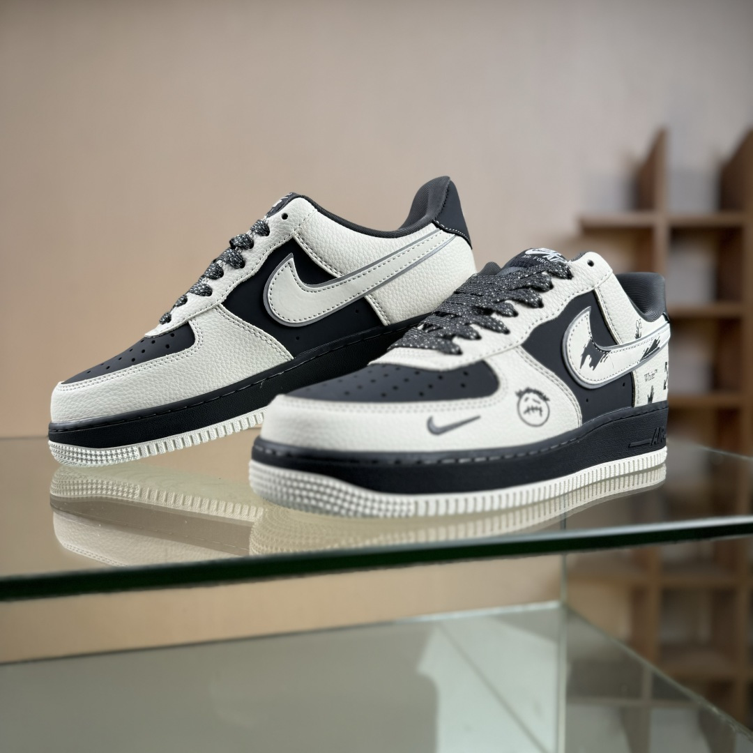 Nike Air Force 1'07 Low OFF联名 米黑鬼脸 空军一号低帮休闲板鞋 XL1979-130 Nike Air Force 1'07 Low OFF联名 米黑鬼脸 空军一号低帮休闲板鞋 XL1979-130