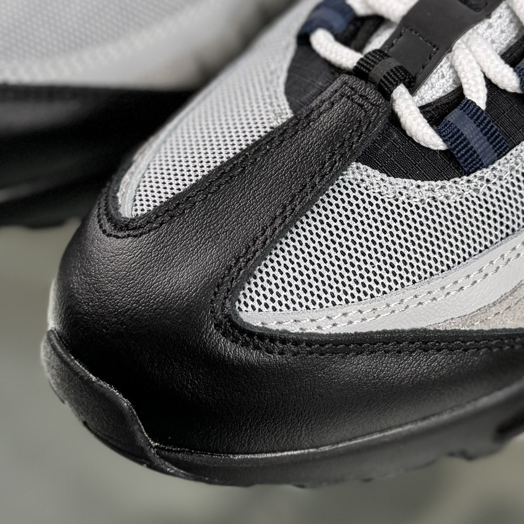 Nike Air Max 95 复古减震气垫跑鞋 DM0011-007 Nike Air Max 95 复古减震气垫跑鞋 DM0011-007