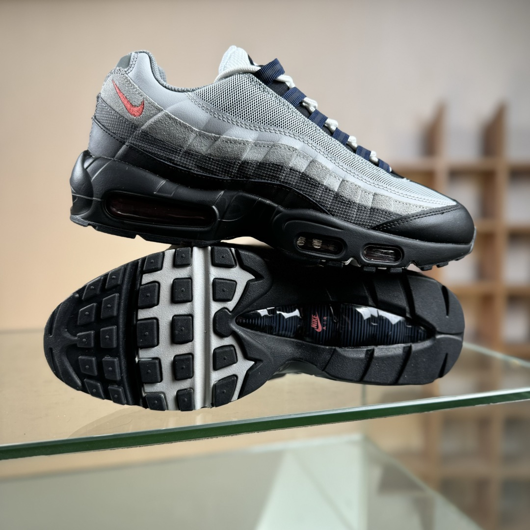 Nike Air Max 95 复古减震气垫跑鞋 DM0011-007 Nike Air Max 95 复古减震气垫跑鞋 DM0011-007