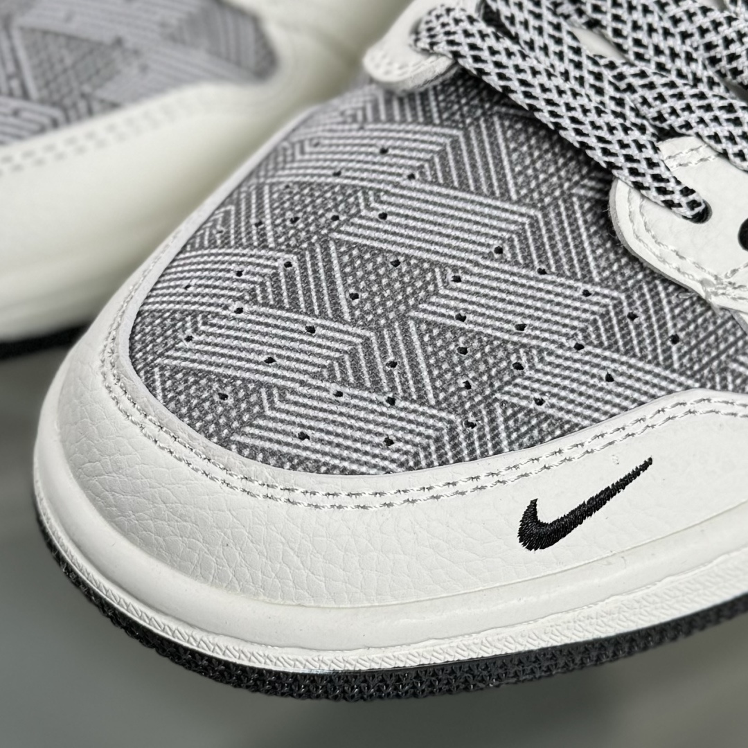 Travis Scott x Fragment Design x Air Jordan 1 Low SP AJ1 乔1联名 白灰格子 低帮文化休闲板鞋 DZ2688-013 Travis Scott x Fragment Design x Air Jordan 1 Low SP AJ1 乔1联名 白灰格子 低帮文化休闲板鞋 DZ2688-013