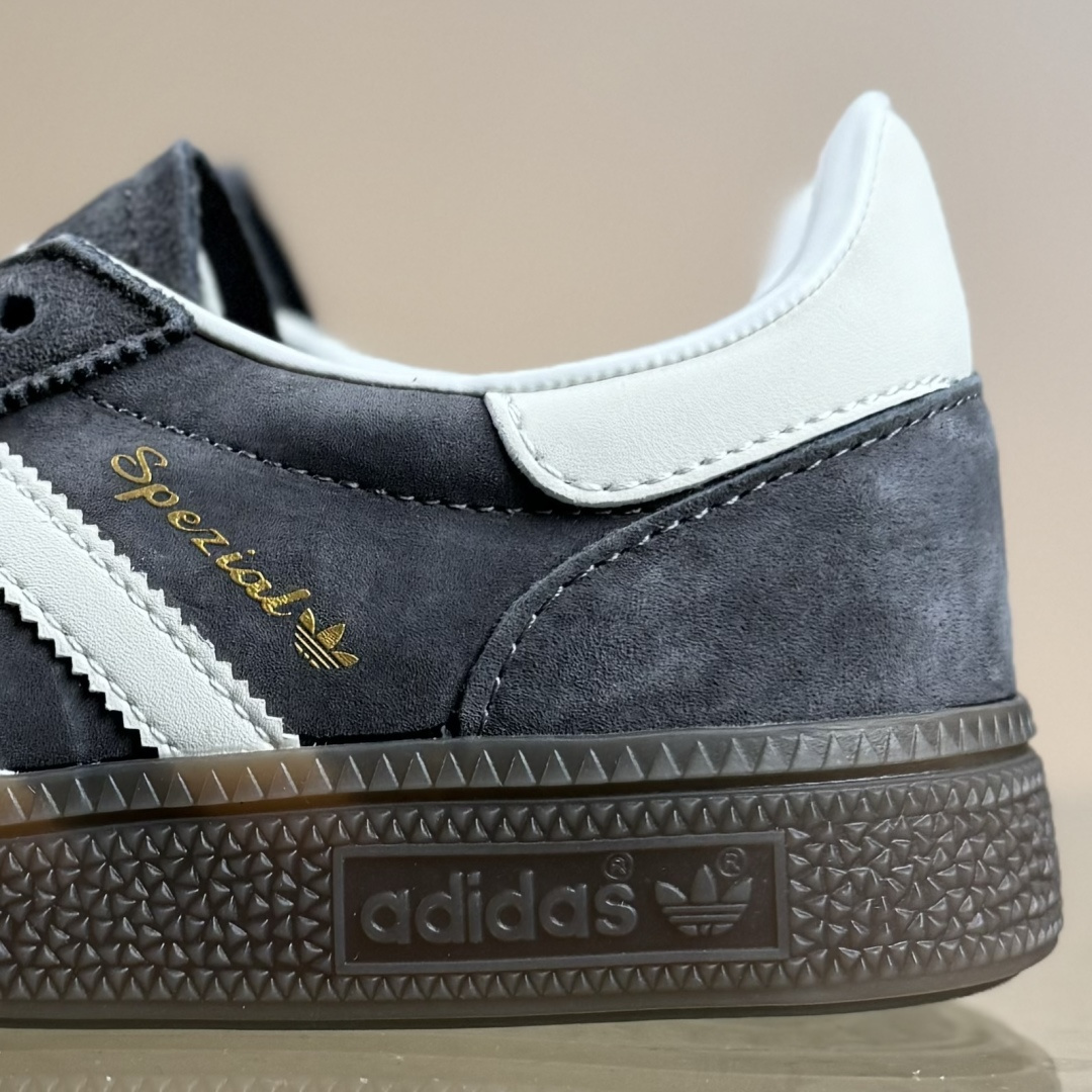 140 Ad Handball Spezial 复古单品 阿迪达斯经典款复古休闲板鞋 KJ6303-Chinese UA Cheap High Quatity Brand Clothes Bags handbags Sneakers wholesale wholesaler seller from China Factory suppliers Fashion Clothing Shoes best Quality Beautiful Price 140 Ad Handball Spezial 复古单品 阿迪达斯经典款复古休闲板鞋 KJ6303