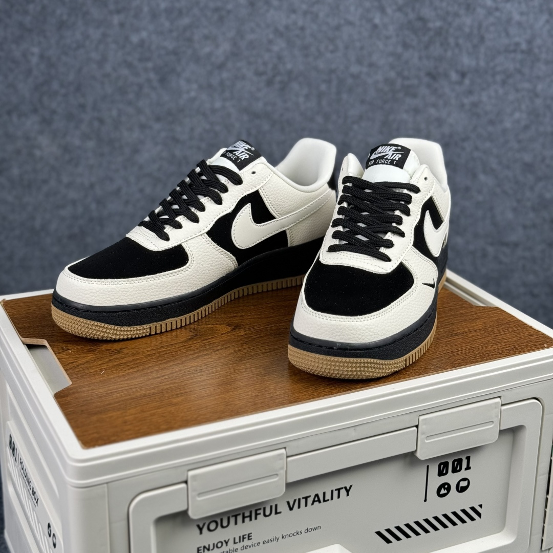 Nike Air Force 1'07 Low 斯图西联名 双拼米黑棕 空军一号低帮休闲板鞋 LD1999-006 Nike Air Force 1'07 Low 斯图西联名 双拼米黑棕 空军一号低帮休闲板鞋 LD1999-006