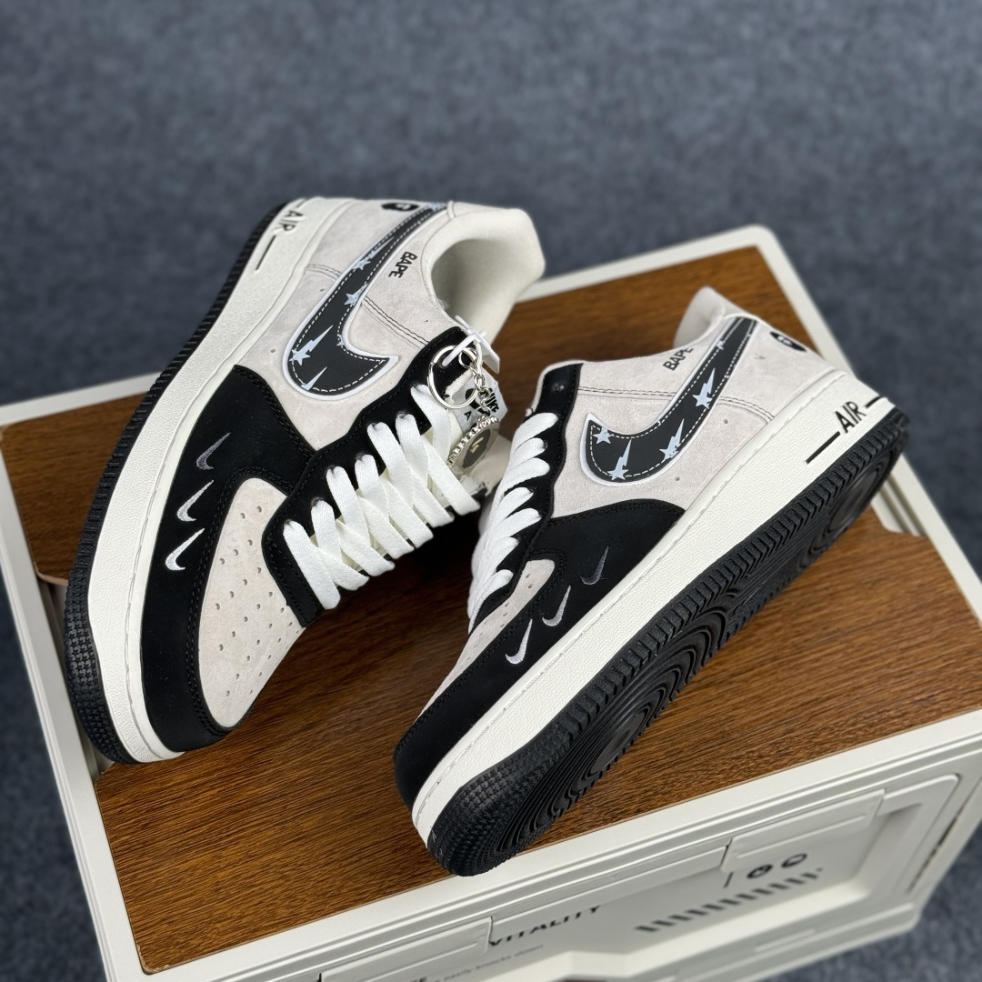 Nike Air Force 1'07 Low 联名款 空军一号低帮休闲板鞋 SY1388-024