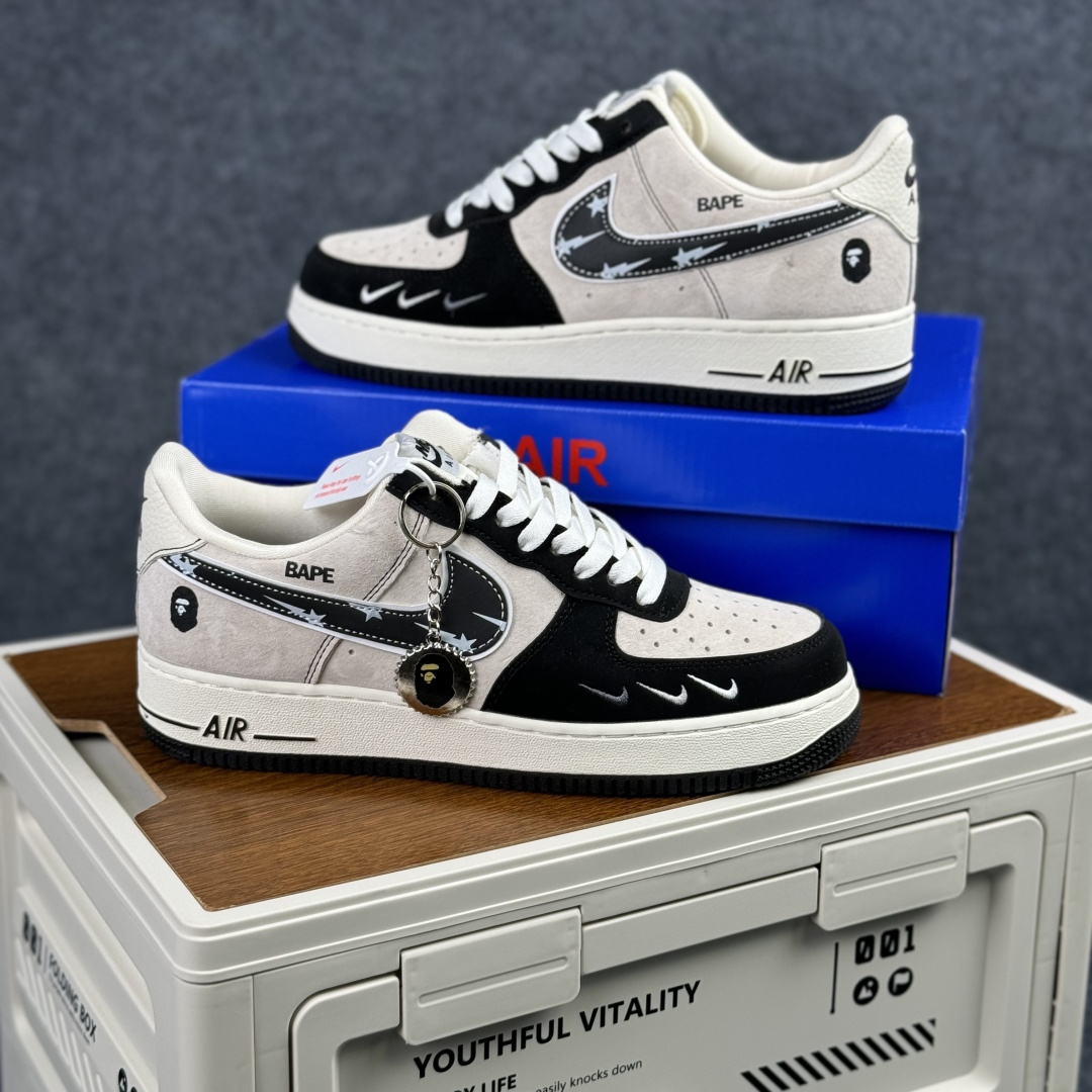 Nike Air Force 1'07 Low 联名款 空军一号低帮休闲板鞋 SY1388-024
