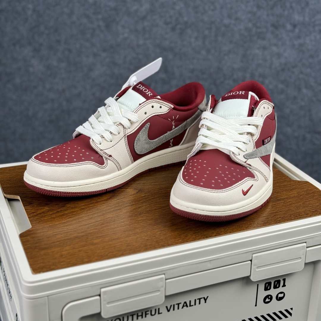 Nike Air Jordan 1 x Travis Scott AJ1倒勾 乔一倒钩 ‘DIY’定制 耐克 低帮文化篮球鞋 XX2025-082 Nike Air Jordan 1 x Travis Scott AJ1倒勾 乔一倒钩 ‘DIY’定制 耐克 低帮文化篮球鞋 XX2025-082