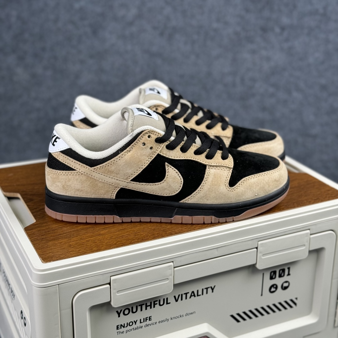 NIKE DUNK LOW 扣篮系列 耐克 复古低帮休闲运动滑板板鞋 HJ0367-200 NIKE DUNK LOW 扣篮系列 耐克 复古低帮休闲运动滑板板鞋 HJ0367-200