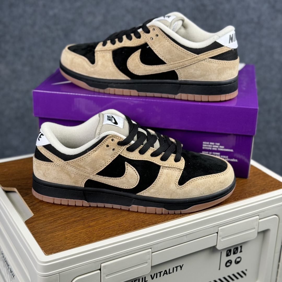 NIKE DUNK LOW 扣篮系列 耐克 复古低帮休闲运动滑板板鞋 HJ0367-200 NIKE DUNK LOW 扣篮系列 耐克 复古低帮休闲运动滑板板鞋 HJ0367-200