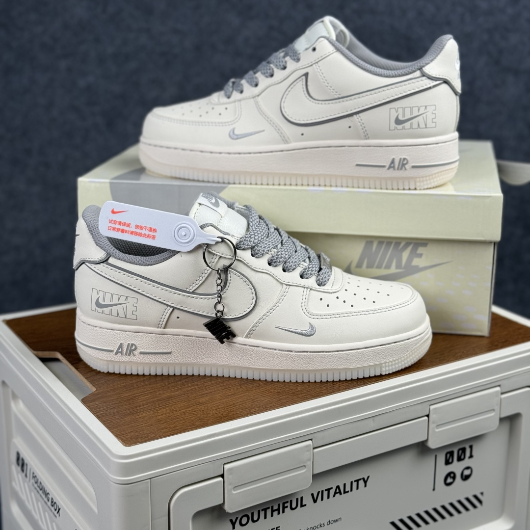 Nike Air Force 1'07 Low 联名 沙褐藏蓝 空军一号低帮休闲板鞋 SM6668-133