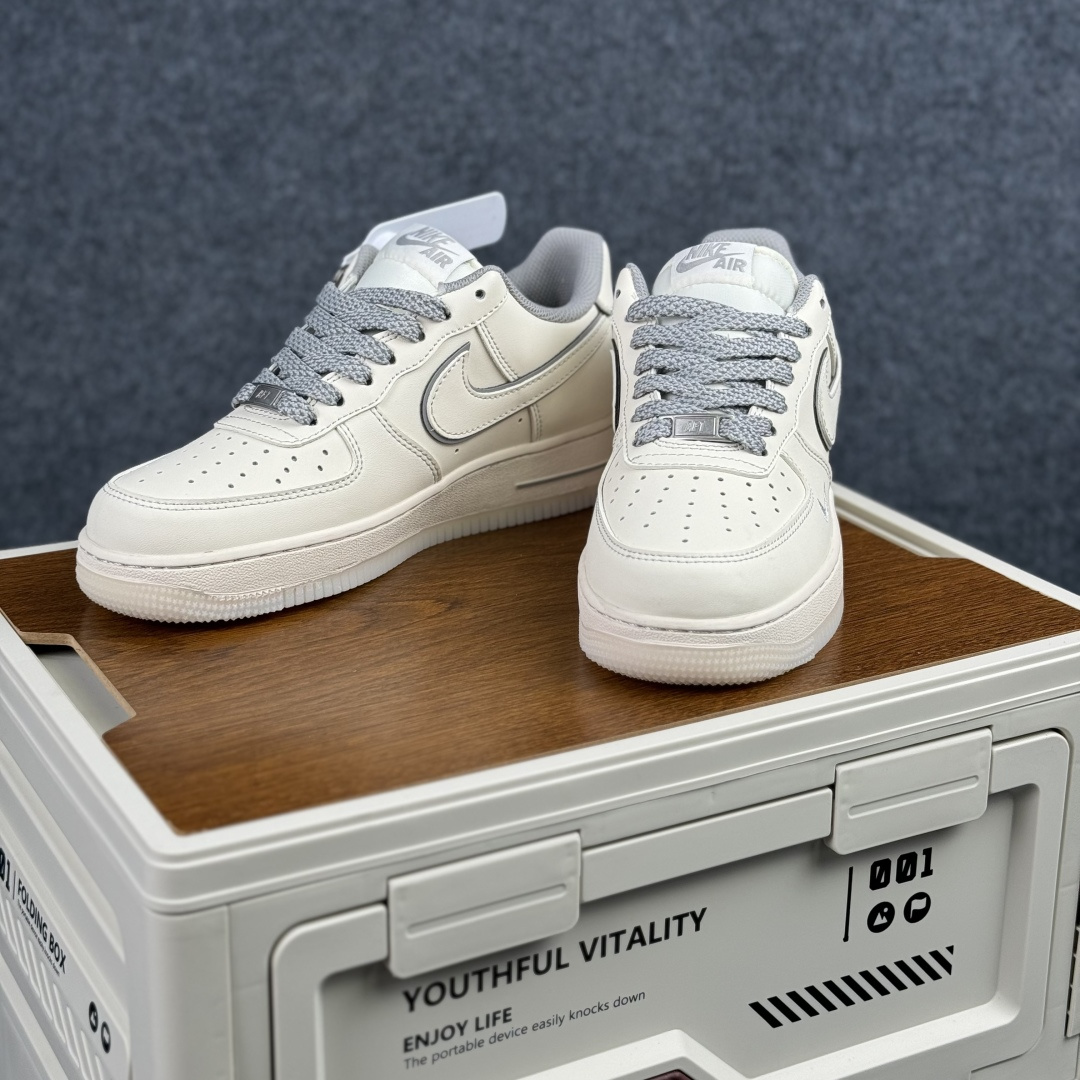 Nike Air Force 1'07 Low 联名 沙褐藏蓝 空军一号低帮休闲板鞋 SM6668-133