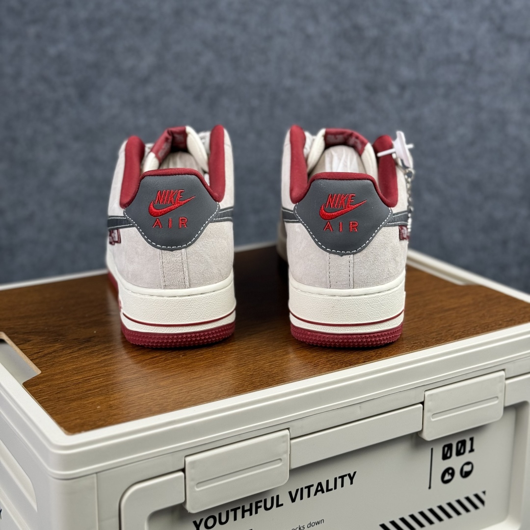 Nike Air Force 1'07 Low 三方联名 酒红灰 空军一号低帮休闲板鞋 SY1388-014 Nike Air Force 1'07 Low 三方联名 酒红灰 空军一号低帮休闲板鞋 SY1388-014