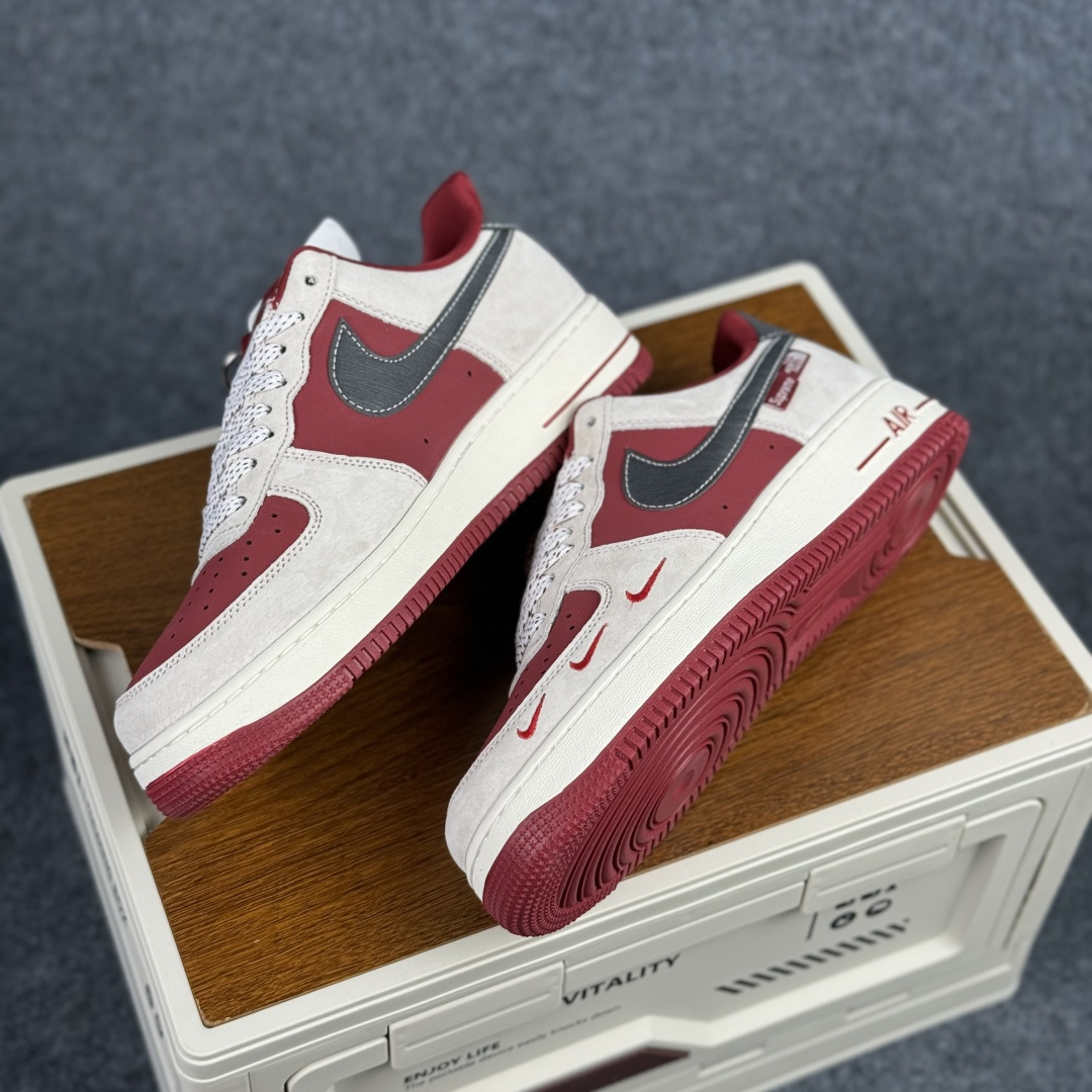 Nike Air Force 1'07 Low 三方联名 酒红灰 空军一号低帮休闲板鞋 SY1388-014 Nike Air Force 1'07 Low 三方联名 酒红灰 空军一号低帮休闲板鞋 SY1388-014