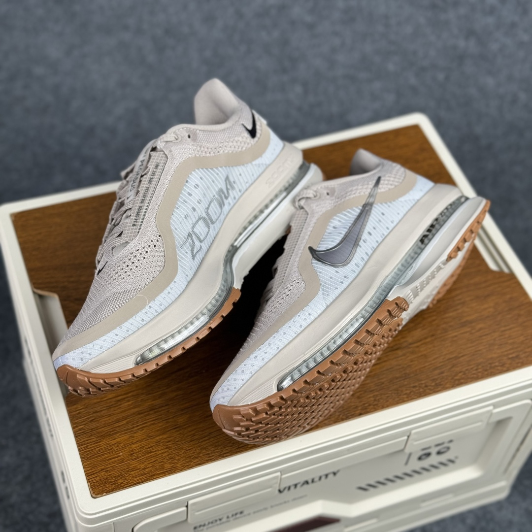 Nike Air Zoom Pegasus Premium 耐克网面全掌气垫缓震跑鞋 HQ2592-010 Nike Air Zoom Pegasus Premium 耐克网面全掌气垫缓震跑鞋 HQ2592-010
